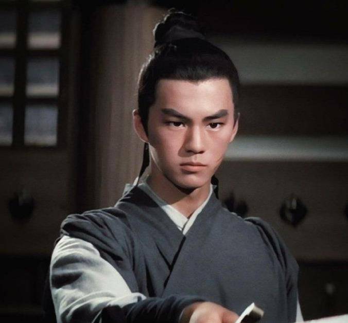 一代巨星狄龙:最红时成龙叫他爸爸,过气时尝尽人间冷暖_邵氏_时候_电影