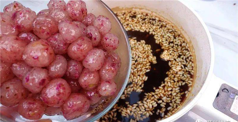 沸水|女神节将至,教大家做一款姨妈期必备甜水,Q弹爽滑,好吃到爆