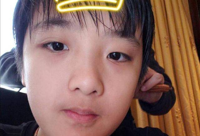 才艺|费曼自曝患社交恐惧，望网友别给他压力，年仅12岁就有心理问题？