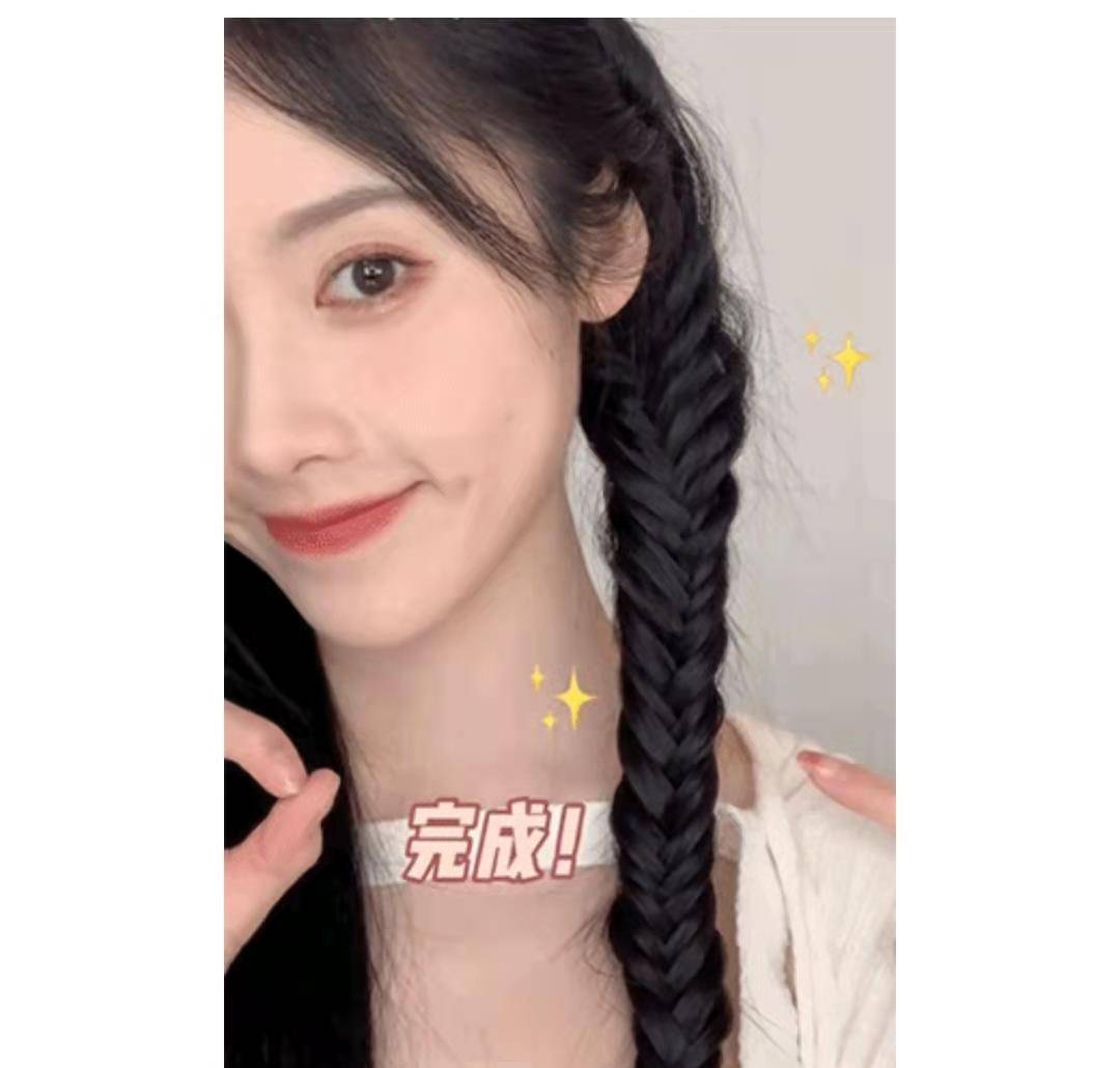 发型2022不要再披头散发了！这几款春季发型又美又显脸小！