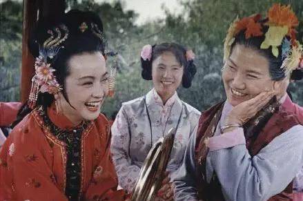 大儿子|当年小叔子对赵丽蓉说：我哥都走三年了，要不咱俩一起过吧