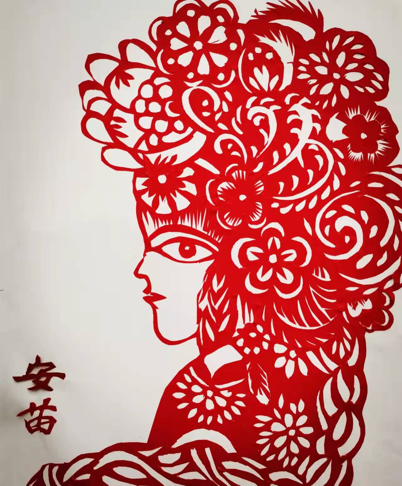 陕北剪纸百变女神图片