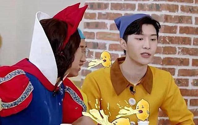 原创范丞丞初见贾玲vs熟了之后上演吃醋牵手这对姐弟我嗑到了