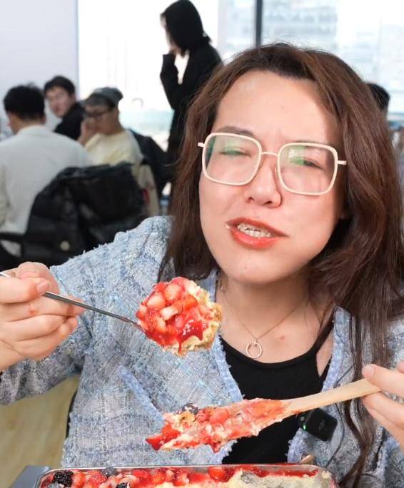 原创浪胃仙回应前老板控诉过往感情史被扒网友前妻真可怜