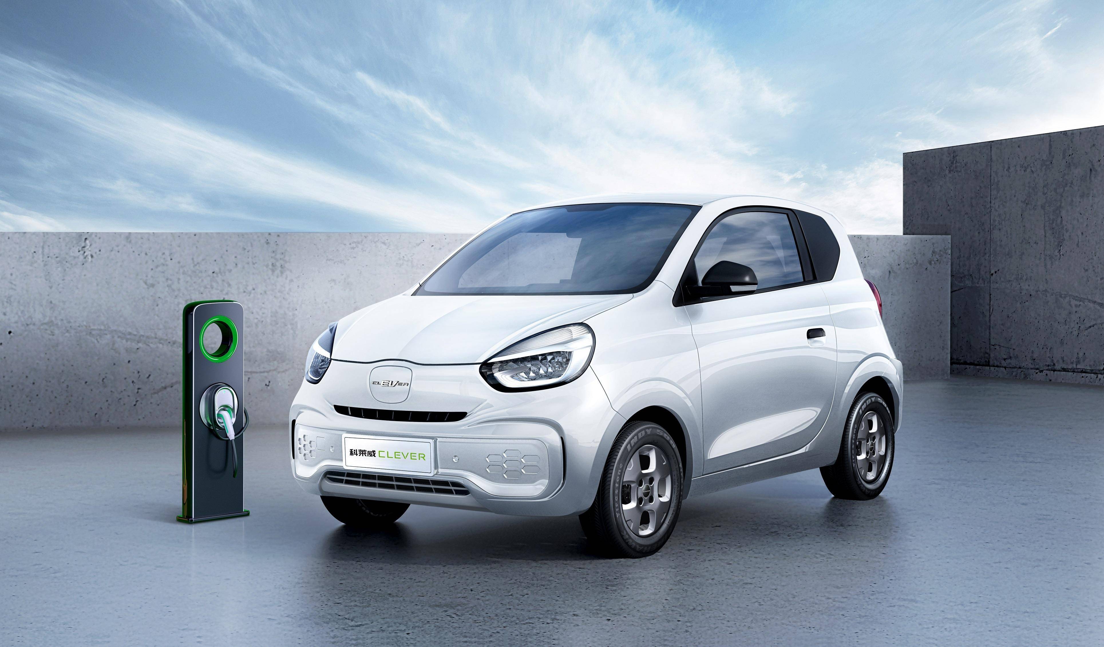 像长安奔奔e-star系列,宏光mini ev,奇瑞qq冰淇淋,宝骏kiwi,都是不错