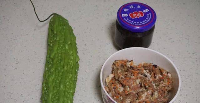 蔬菜|2道食谱去湿气健脾胃,治疗夏季病功效显著,吃对了家人安然度夏