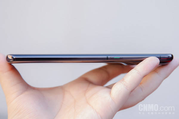 速刷“OPPO Find X5 Pro天玑版” 真旗舰毫不含糊 细腻细节处处精致