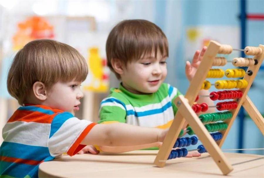 人心|二胎有幸福年龄差吗？答案有些意外，但却温暖了人心