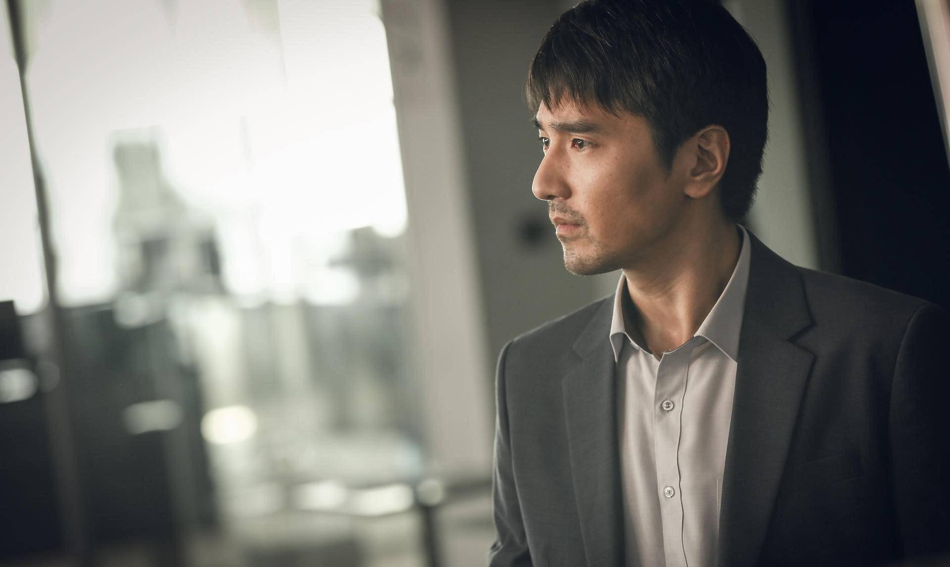改掉了口音的赵又廷,在《平凡的荣耀》中一点也不"赶客"_父亲_吴恪