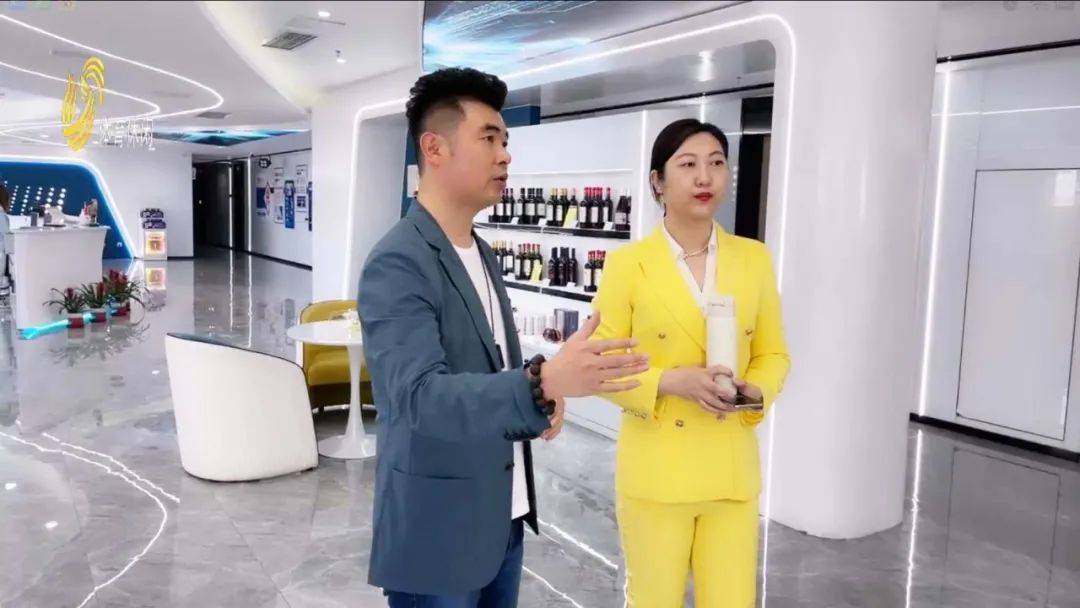 《创赢青春》栏目走进企叮咚,董事长王一帆创业访谈直播秀!