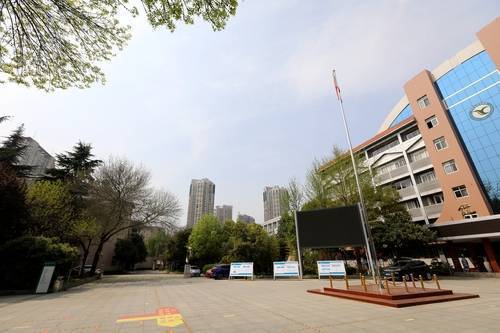郑州市金水区第六初级中学办学特色