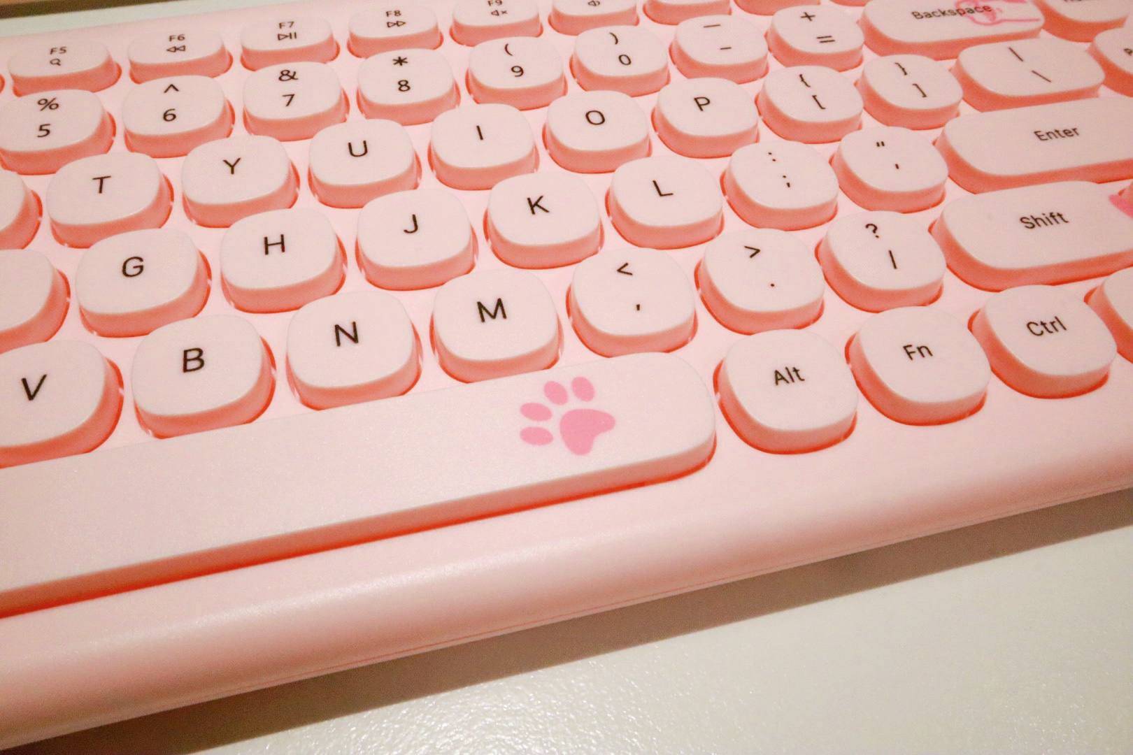 女生最想要的萌萌哒键盘黑爵3060i无线蓝牙键盘体验