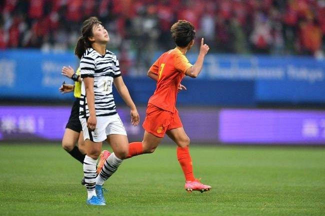 原创下午1点韩国女足主帅做出争议表态水庆霞很意外球迷吐槽声一片