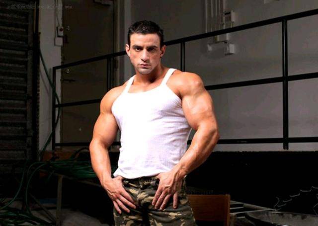 男人若是肾脏功能强大手掌会有哪些表现赶紧自测一下