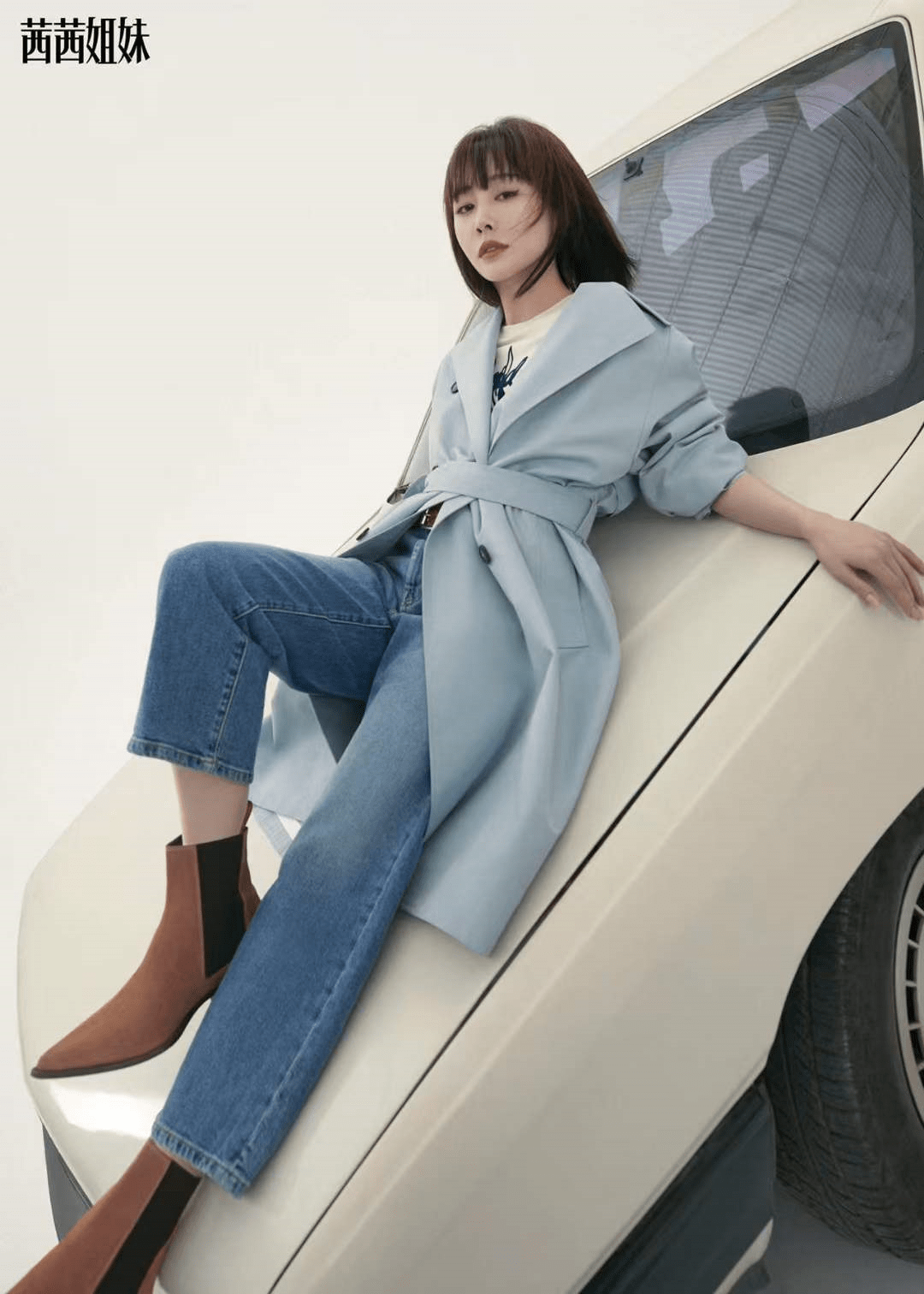 李纯不负好春光茜茜姐妹3月刊封面上新