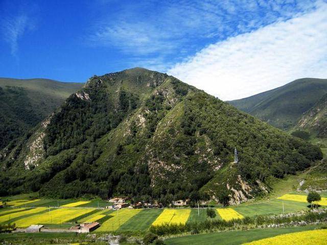 大通县地处青海省东部河湟谷地,祁连山南麓,湟水河上游北川河流域,是