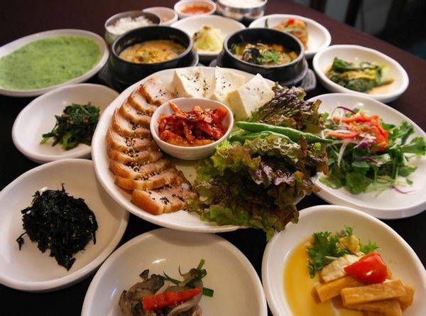 美食|韩剧中的美食让人“垂涎”,去了滤镜后就不一样了,网友:没食欲