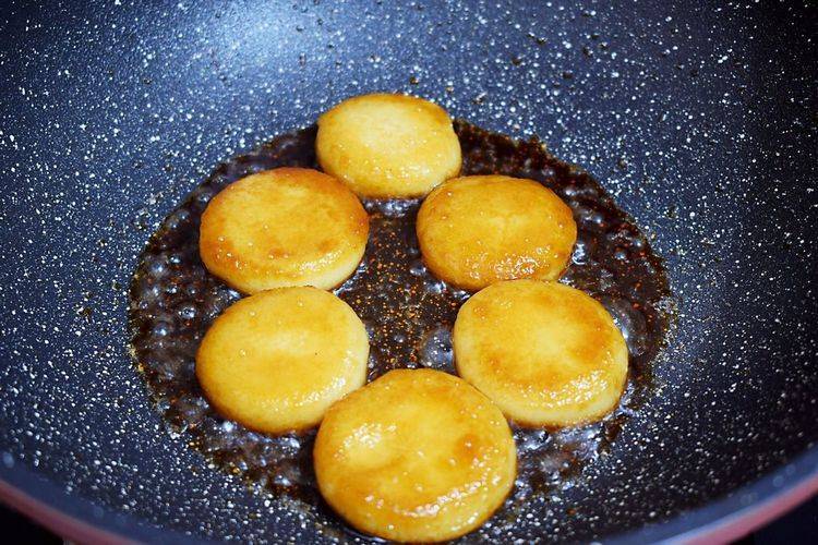 糯米糍粑怎么煎不粘 5de49cff189e4f1a9e3ac7c122216585.jpeg