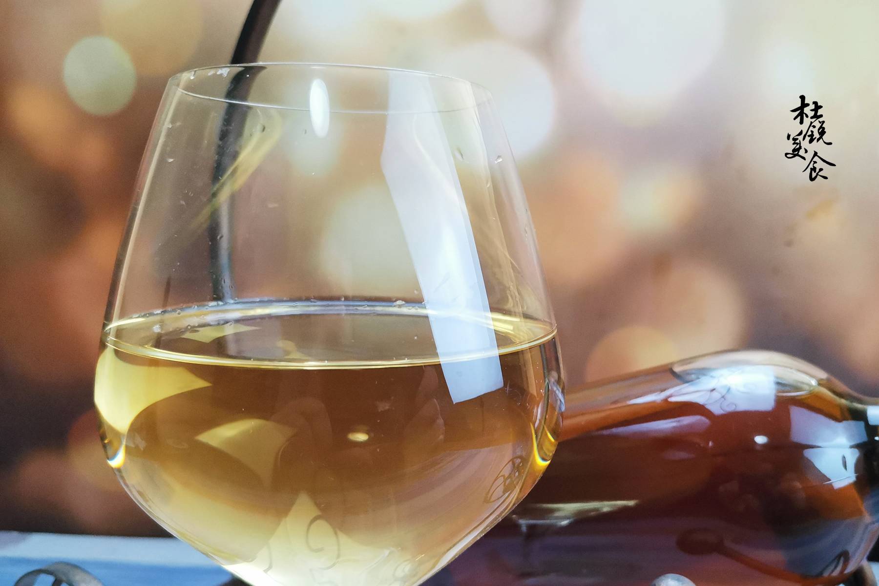 进行|爱喝葡萄酒，不懂分类可不行，葡萄酒3大基本分类，爱喝酒也懂酒