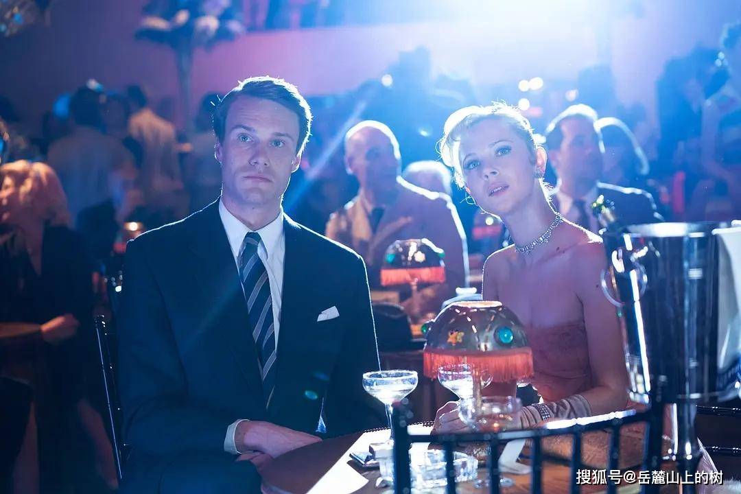 上流社会|《小鸟们》：比预期更有看头的英剧