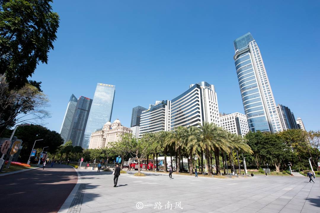 广州|广州“第一广场”，气质不输上海陆家嘴和香港中环，你去过吗