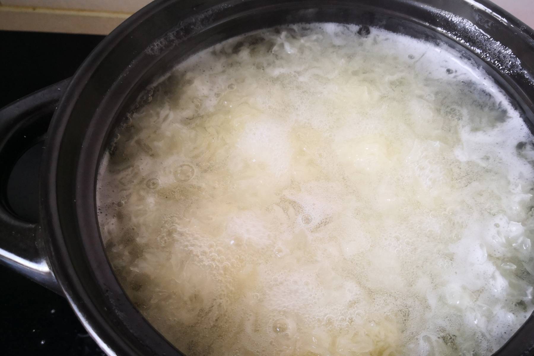 饮食|大肚腩最怕它,一碗相当200个仰卧起坐,早晚喝一次,腰围瘦回S码