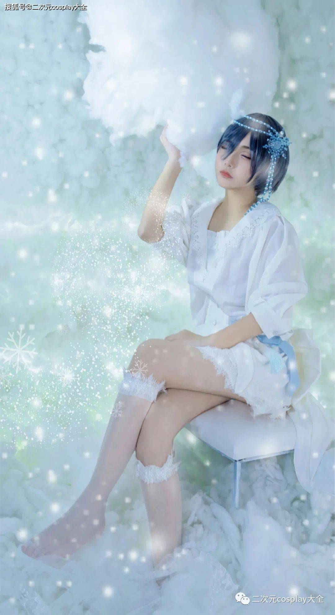 唯美|《黑执事》夏尔冰雪cos，唯美灵动，眼睛好有吸引力