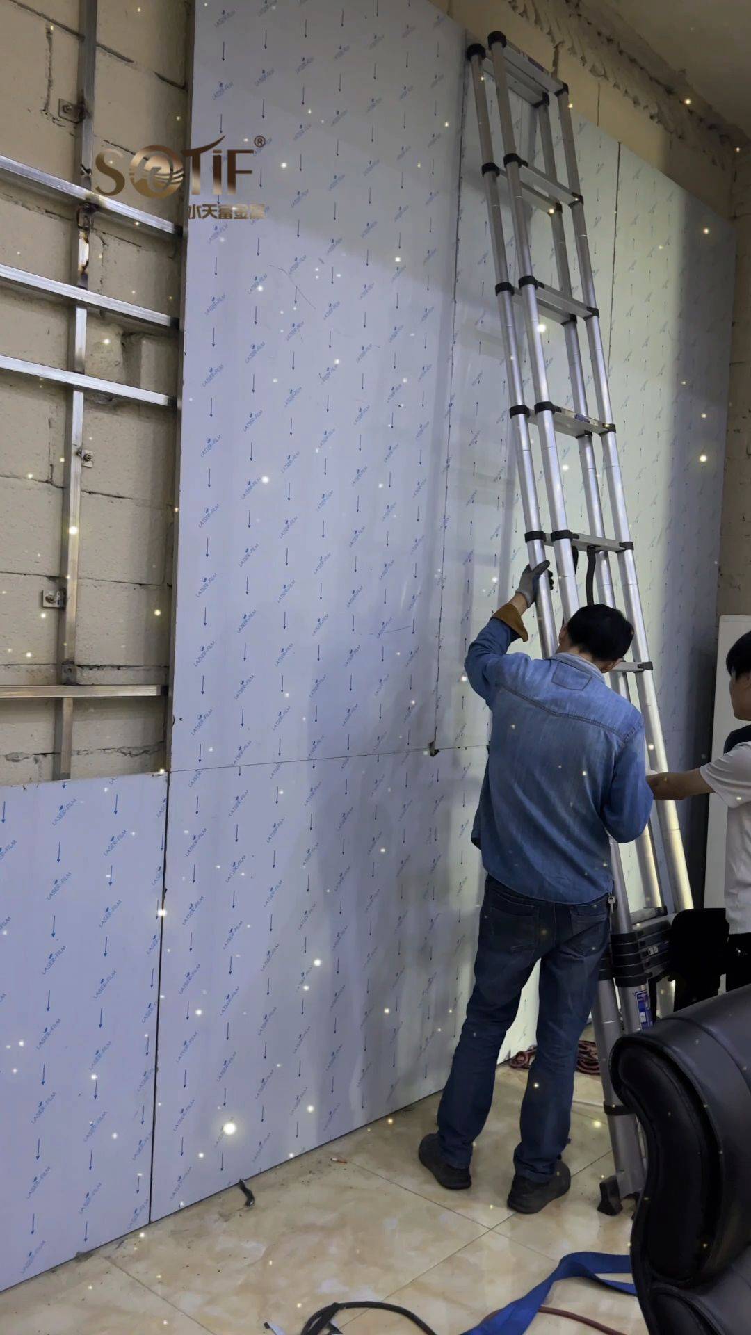 展厅幕墙装饰选用不锈钢蜂窝大板的安装细节展示_蜂窝_不锈钢_幕墙