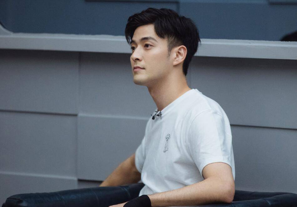 节目组|哥哥成团，1人借兄弟躺赢，1人靠兄弟逆袭，1人输在兄弟“多情”！！