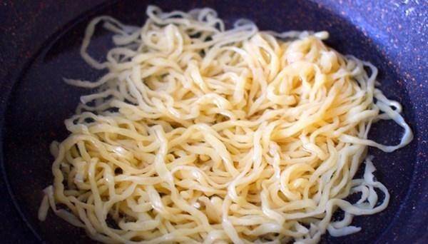 营养素|早餐煮了碗面,晒到朋友圈,朋友吐槽说:这样吃真奢侈,吃不起