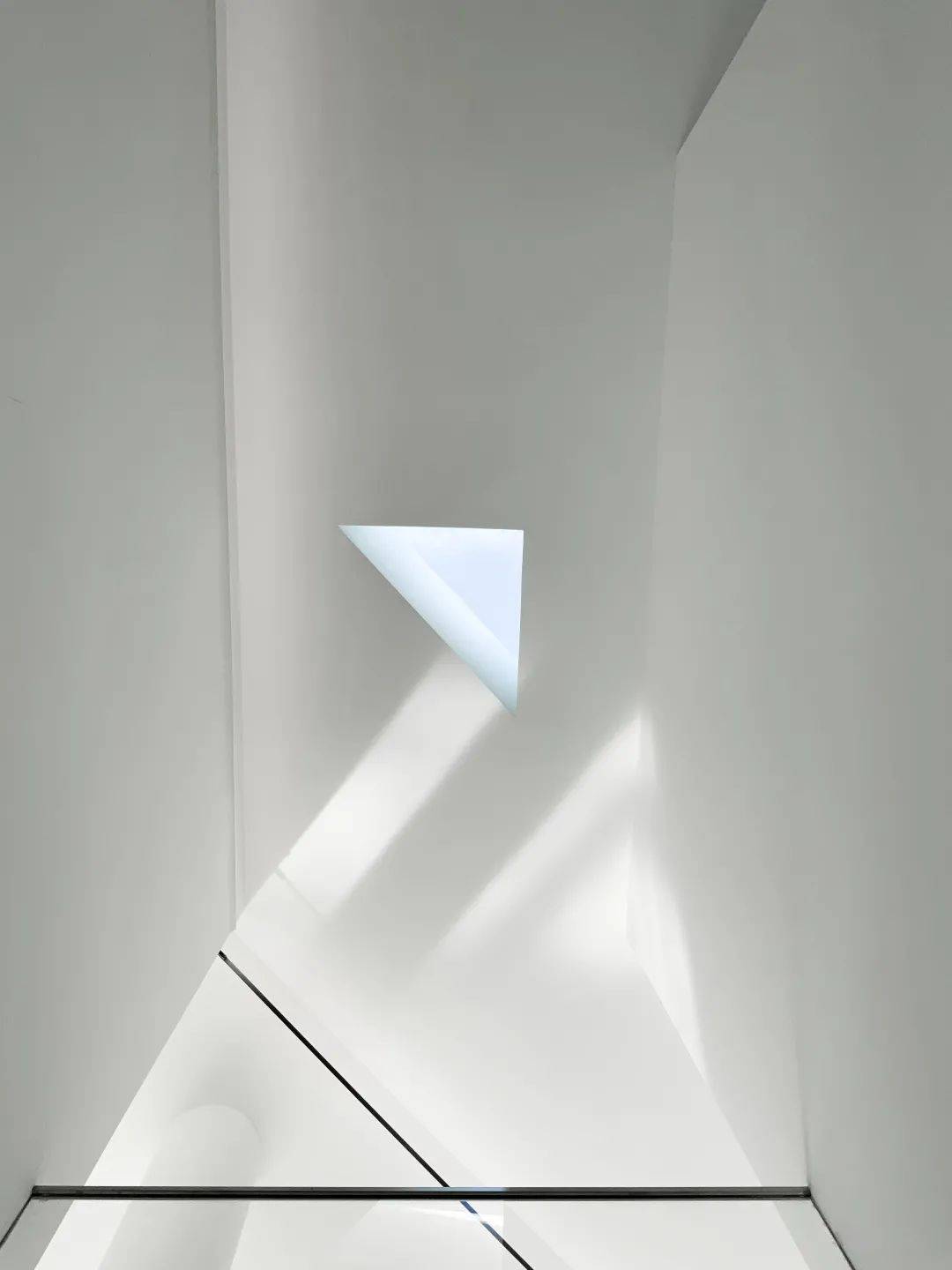 空间玻璃流行时，原来它还有这么多应用方式！