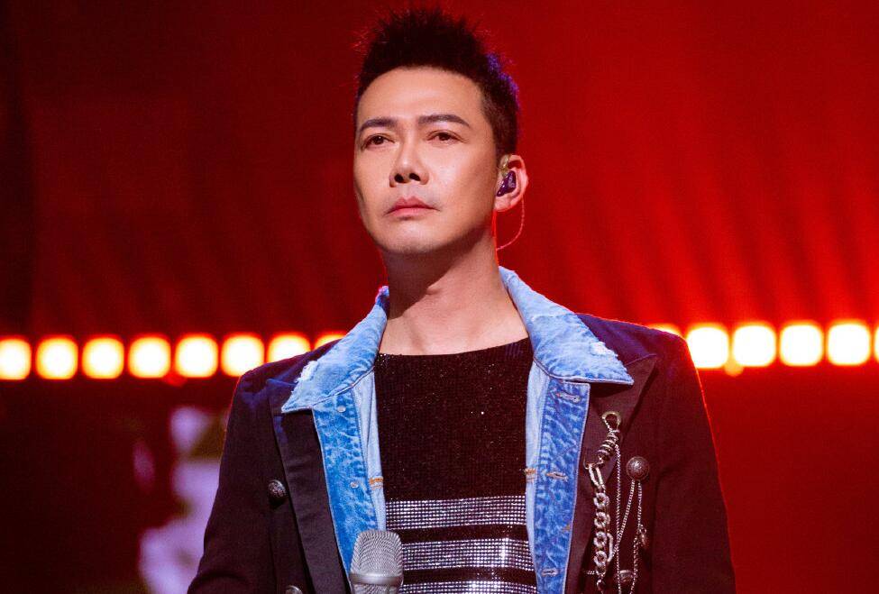 逻辑|站在比赛的角度看成团夜，六公控票太明显，根本不符合正常逻辑？？