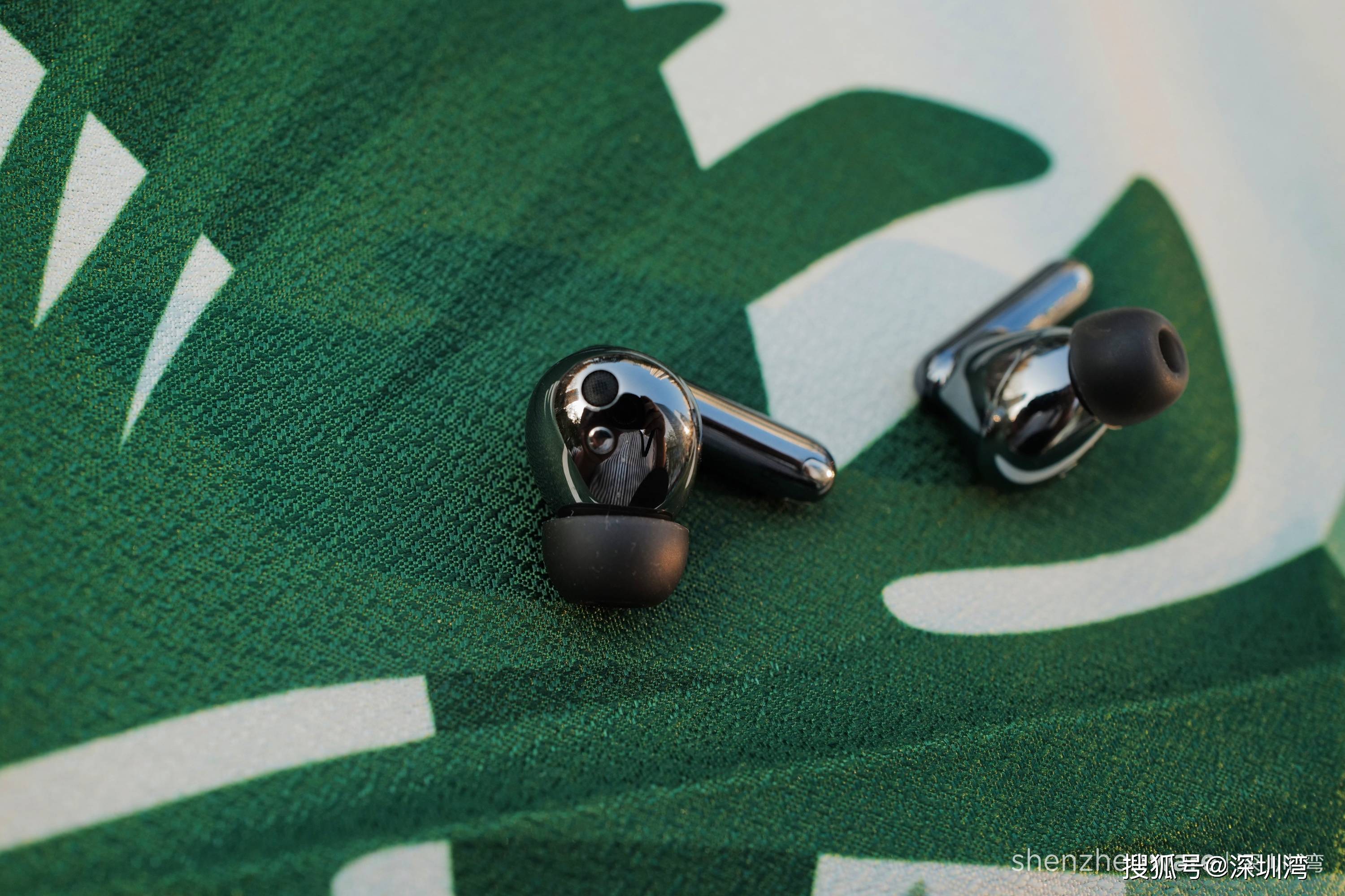 荣耀 Earbuds 3 Pro 首发评测：测温不止是噱头，音质、降噪表现很扎实