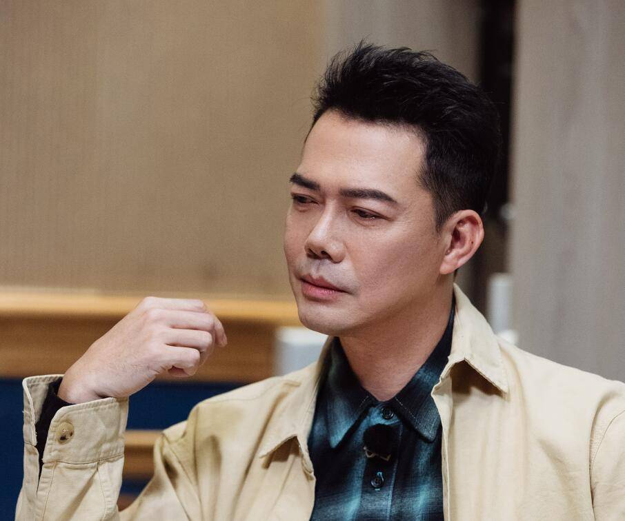 湾区|张智霖算是把《大湾仔的夜》玩明白了,四大决定让这一期直接封神??