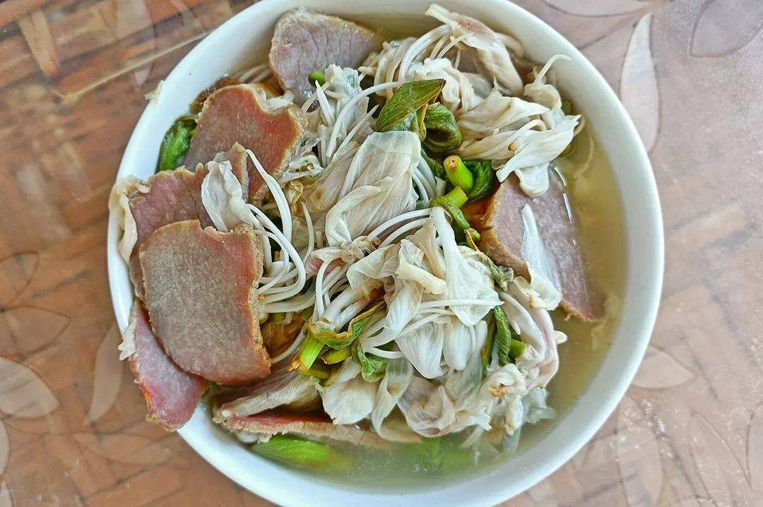 保山傣乡湾甸白露花好看更好吃