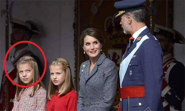 "父姓 母姓"取名方式成热潮,父母秀恩爱,也别对孩子这么自私_复姓