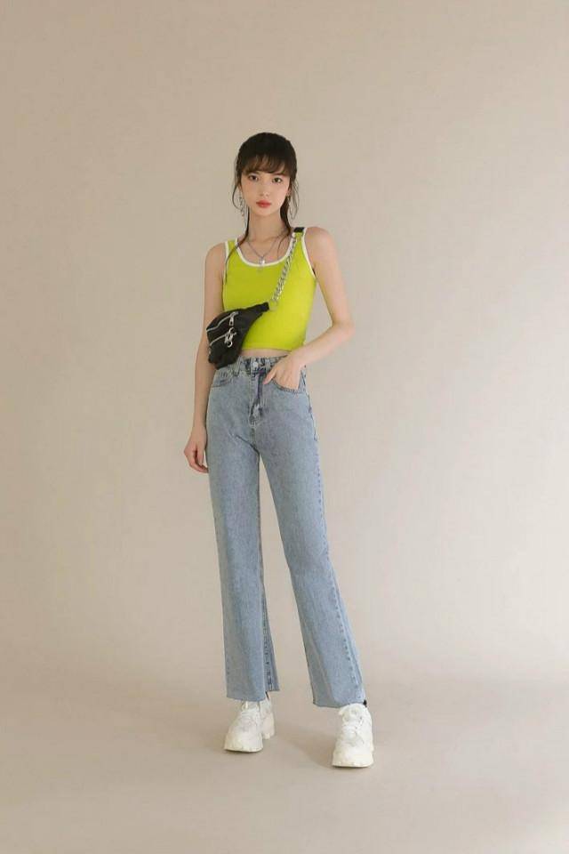 棕色“棕色系”头发搭什么衣服最合拍？配色很重要