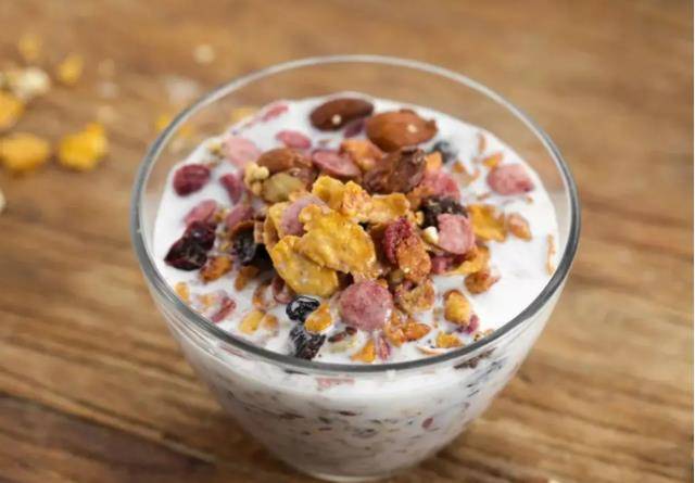 人体|早餐为什么不能吃大米粥呢?医生:不仅是米粥,这2物也最好少吃