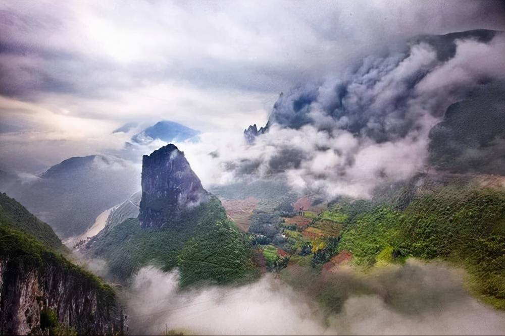 談一談百世經綸的小說飄渺神之旅