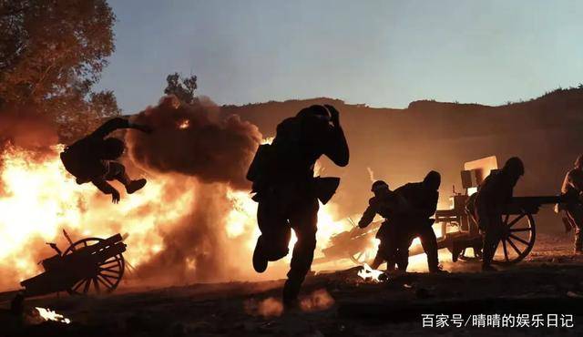 原班人马|上线1天冲上热播榜第一,但是这部网大版《亮剑》,还是砸了经典!!