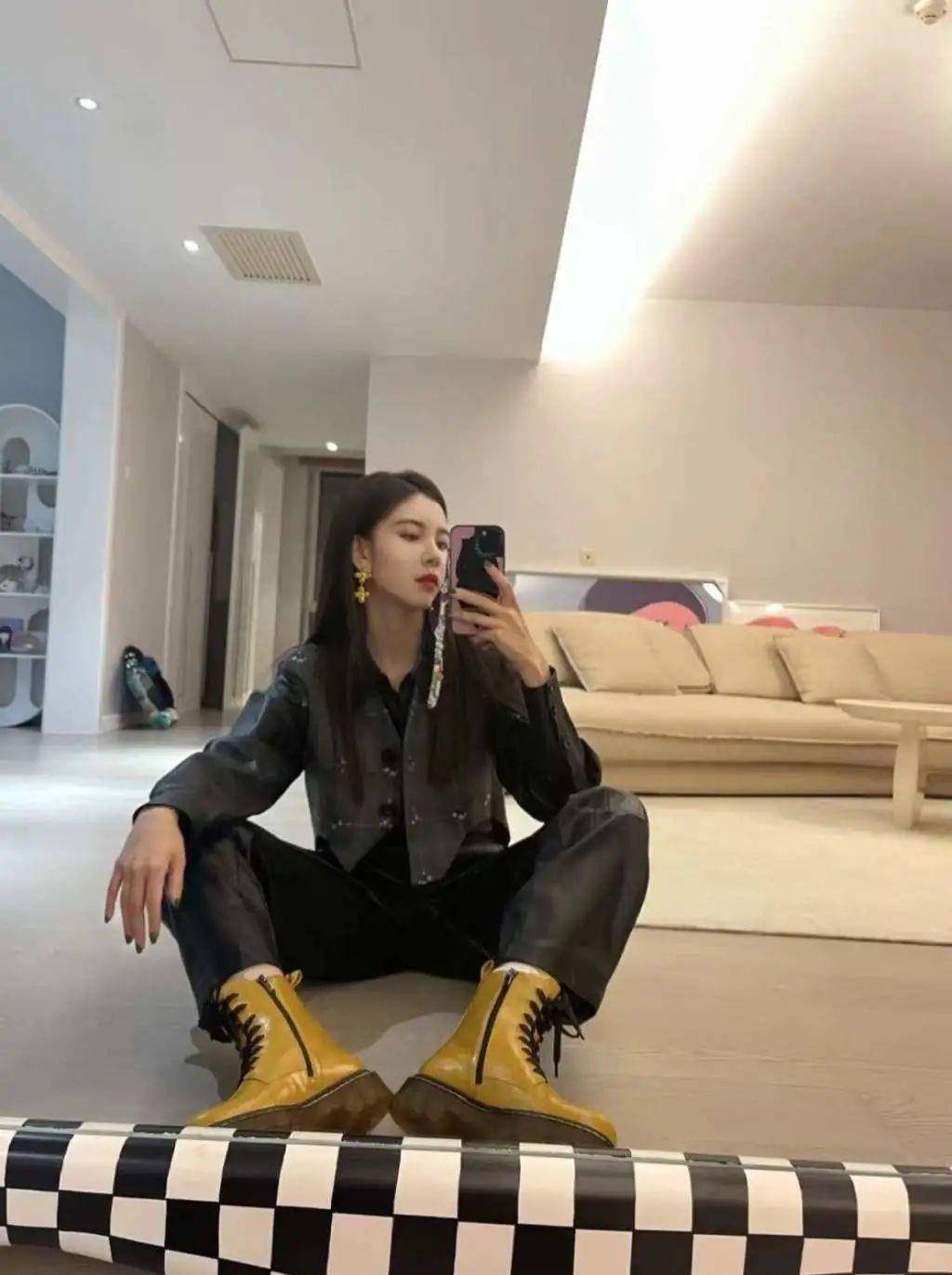 别墅|鹿晗北京8千婚房曝光！600㎡独栋别墅，关晓彤乐坏了吧