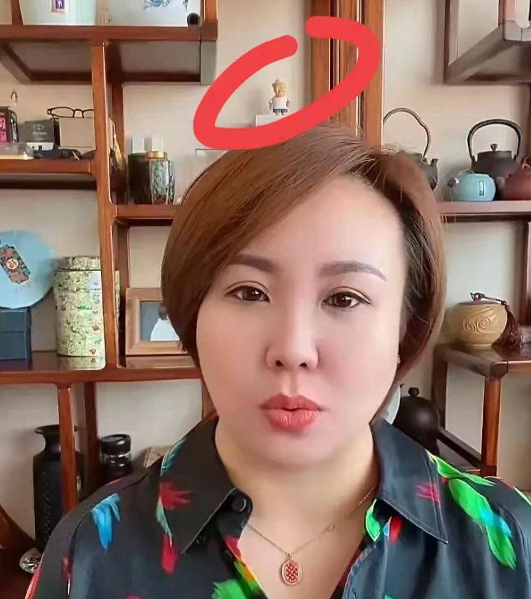 赵本山徒弟刘能的老婆爆料不受重视暗示可能会离开本山传媒