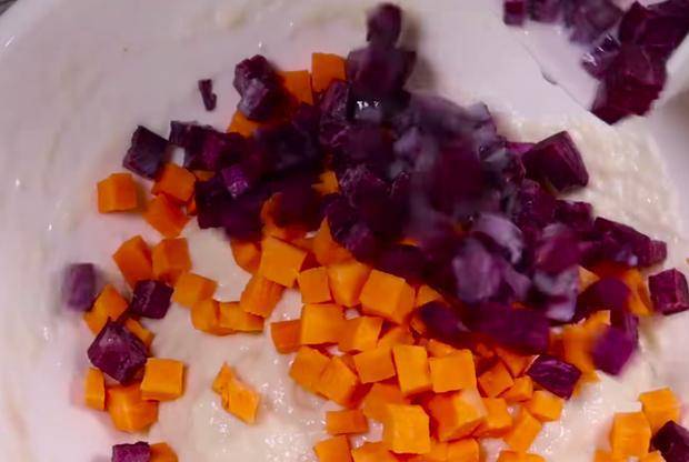 美食|面粉不要再做馒头了,筷子一搅营养翻倍,蓬松暄软,孩子特爱吃