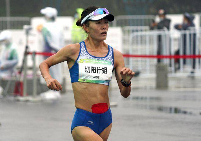 切阳什姐谈递补金牌:既开心又难过,遗憾没有得到光环_奥运会_竞走