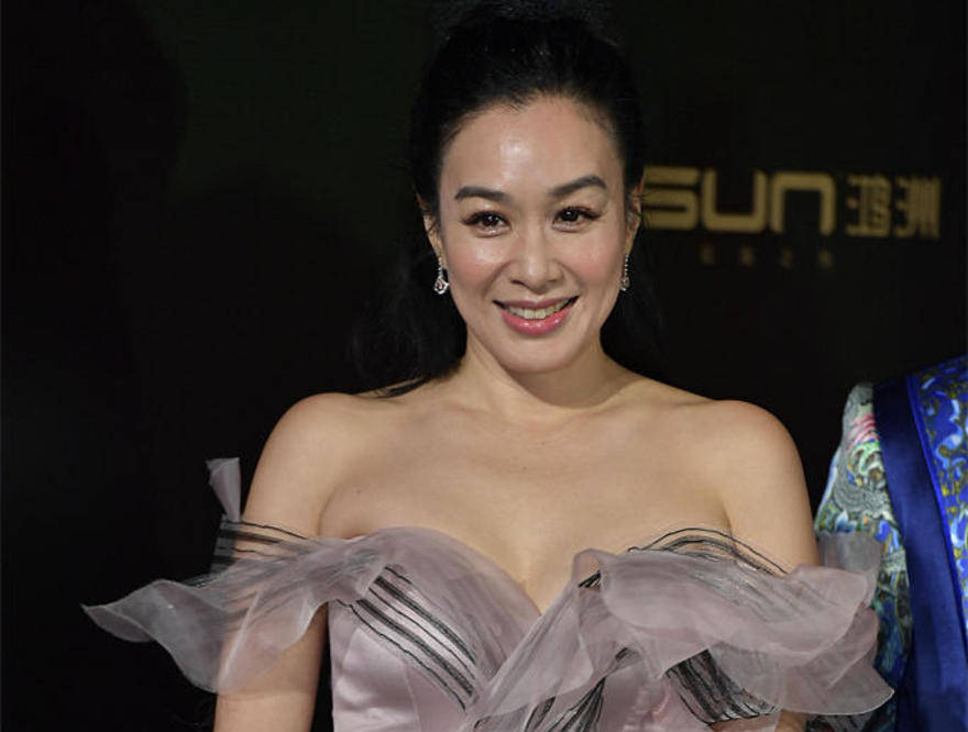 对比美女得看素颜!20位女星妆前妆后大对比,谁驾驭住了卸妆的考验??