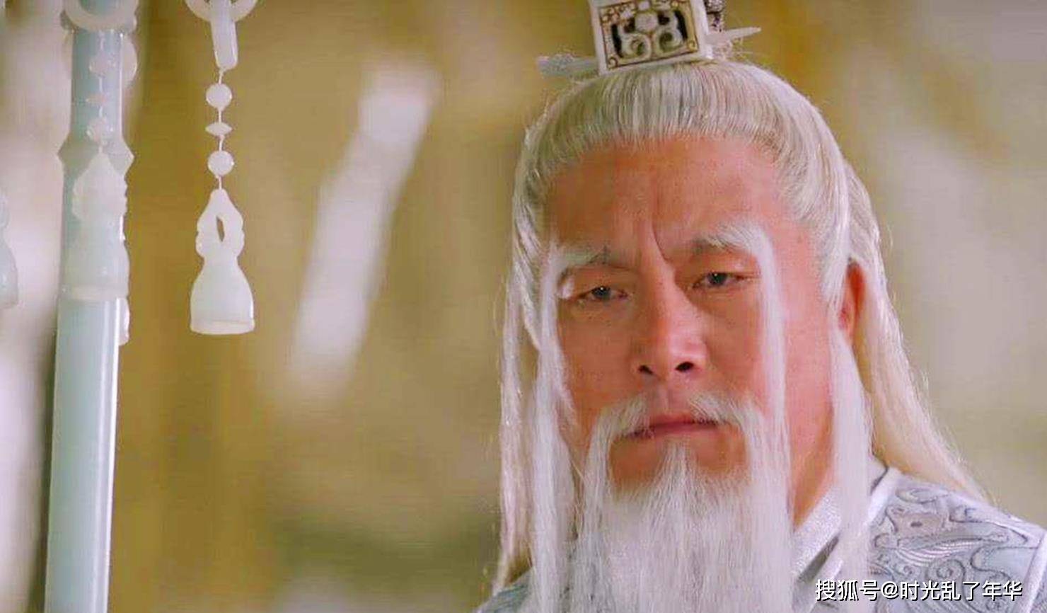 原创元始天尊有件先天至宝与上古一位巨神有关或暗藏一个秘密