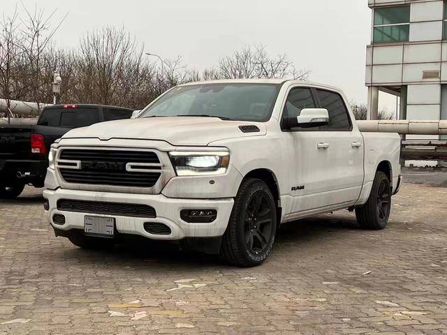 坦途猛禽公羊皮卡如何在高速上限速120迈强制报废年限延长到30年随意