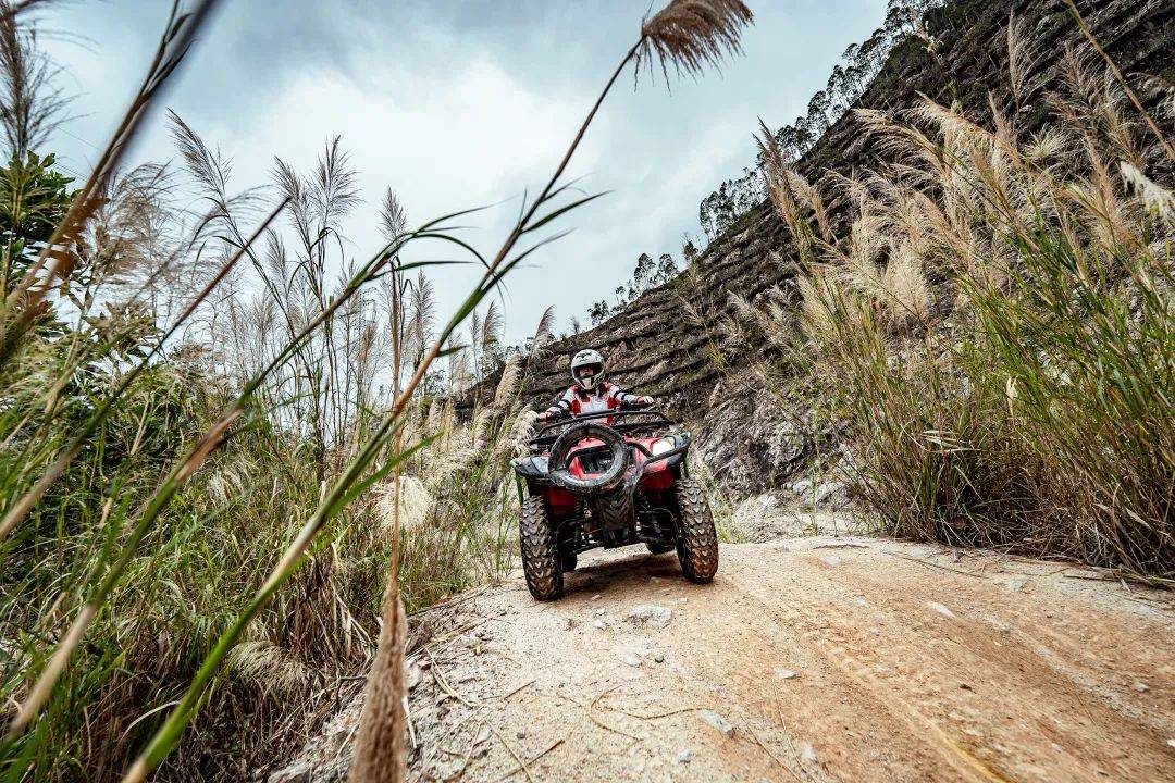 广州山地越野车飞飙丛林矿场你敢玩吗