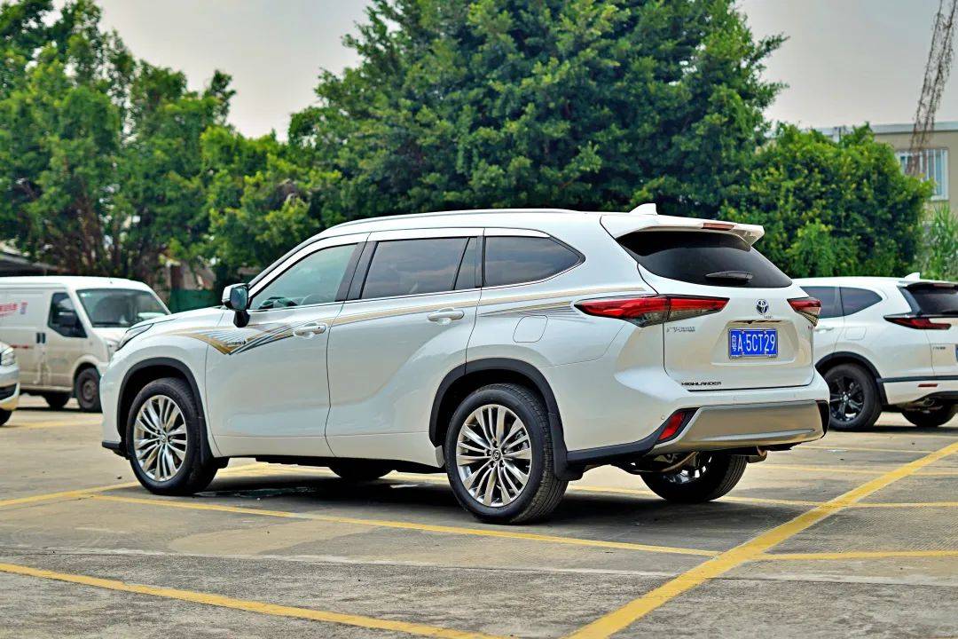 22全新汉兰达陆放奥克福全电镀铂金款晴雨挡经典再升级