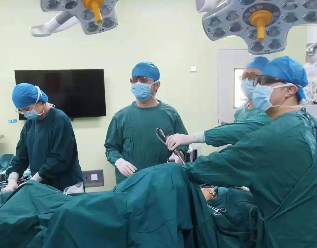 腹腔镜|吕梁市人民医院普外科成功开展多项四级手术